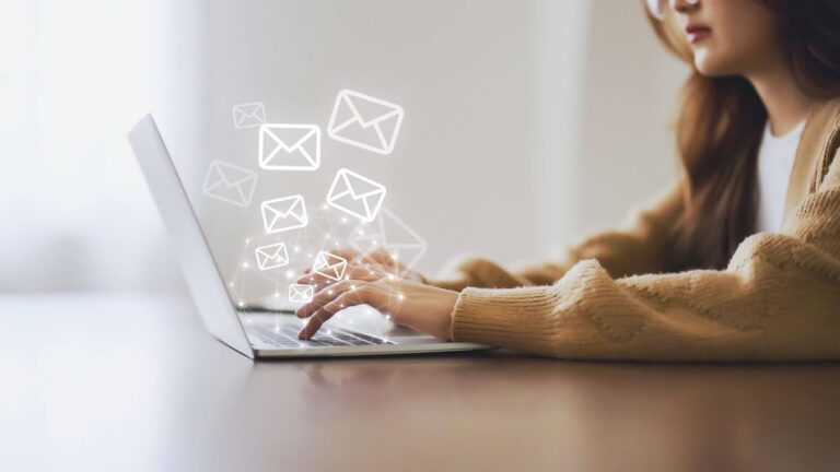 5 reasons to outsource email support