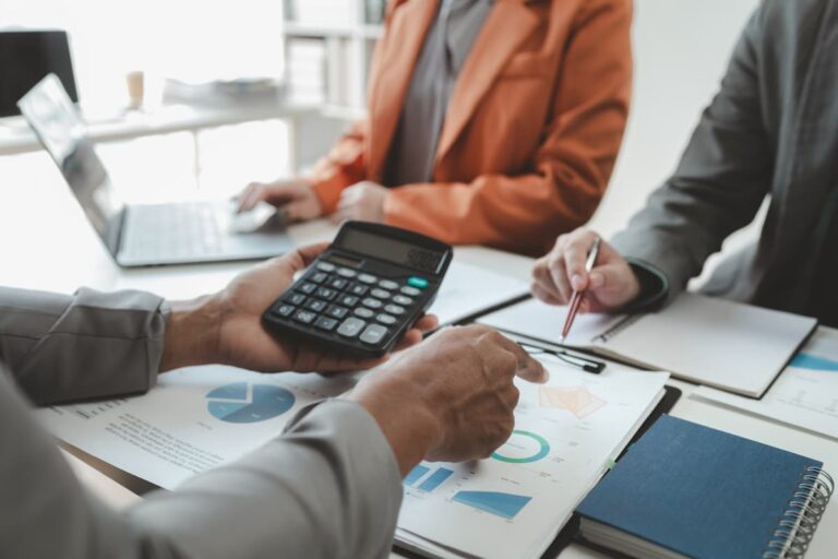 In-house vs Outsourced Accounting: What You Need to Know