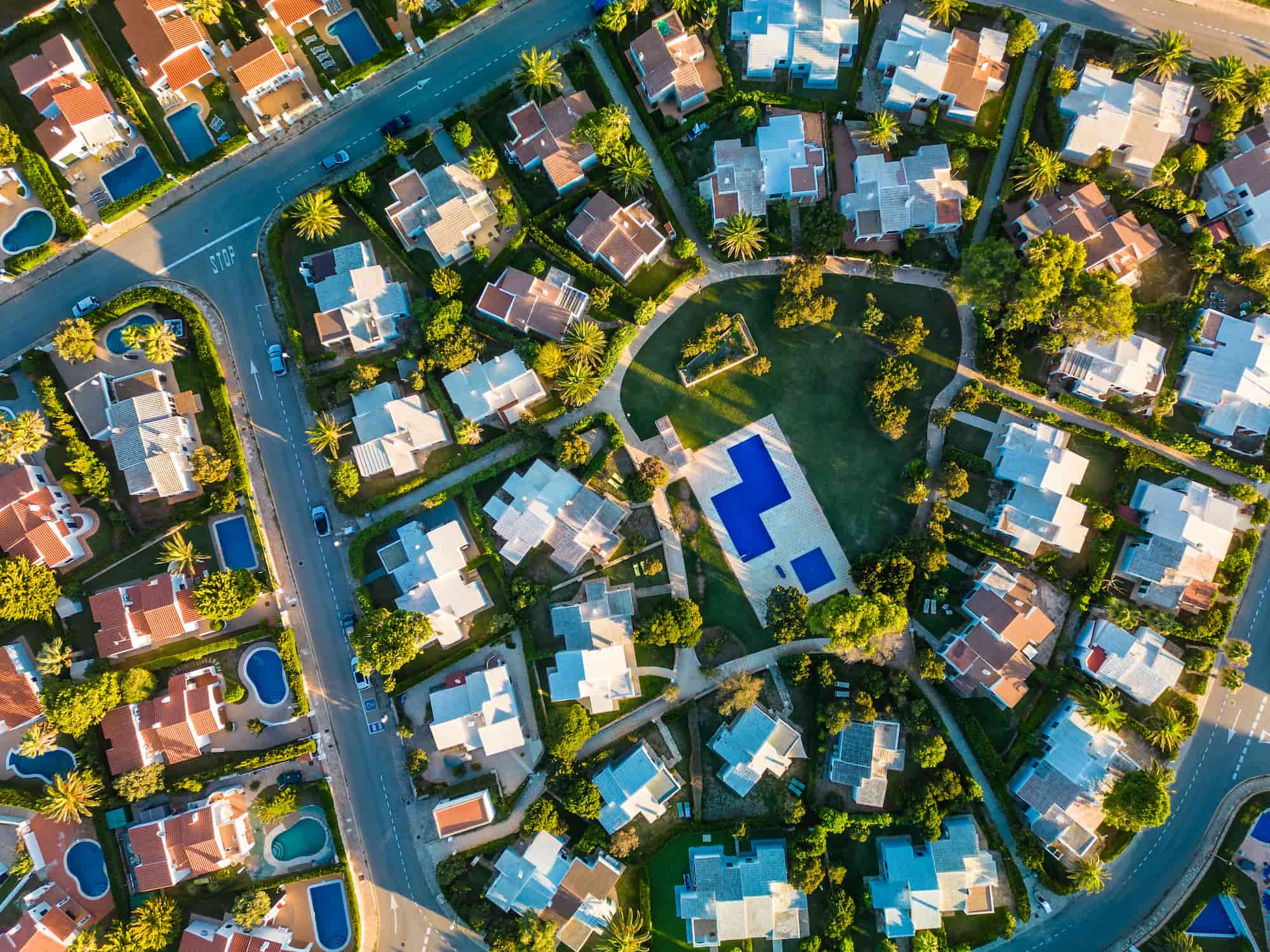 Elevating Customer Service in Real Estate: A Client-Centric Approach Through Outsourcing