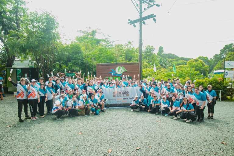 Sourcefit Volunteers Plant 1,100 Trees to Help Fight Climate Change