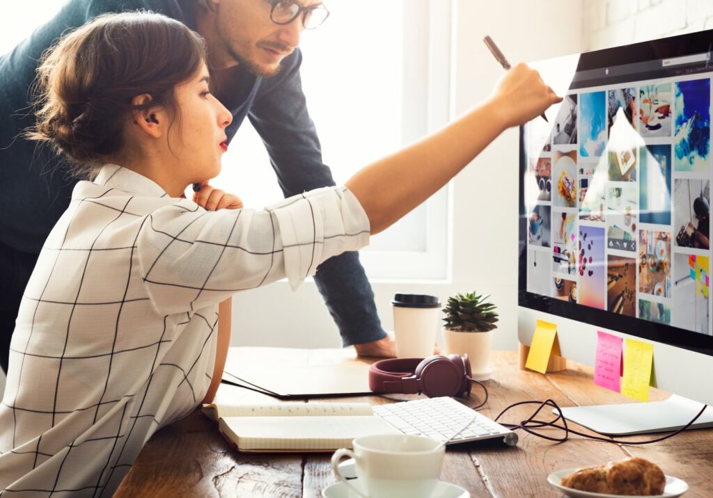 Social media staffs training — Top BPO Solutions | Outsourcing Services In The Philippines