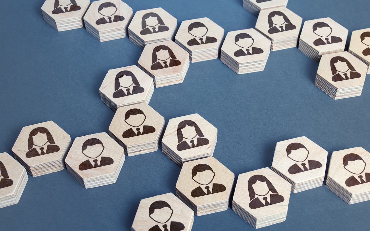 7 essential steps to move contractors to full-time employees through an Employer of Record