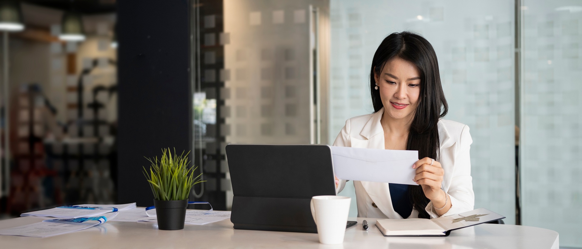 Print and Mail Outsourcing Services: Costs, Benefits, and Use Cases in 2026