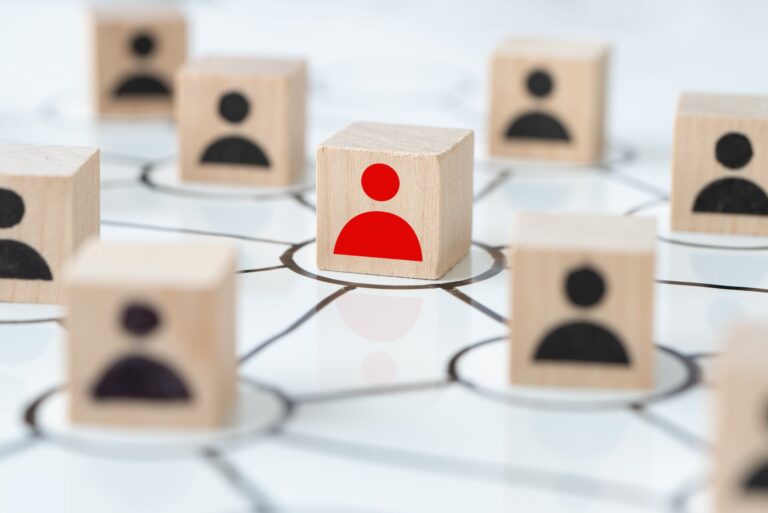 How to Manage an Offshore Team: A Practical Guide for First-Time Outsourcers