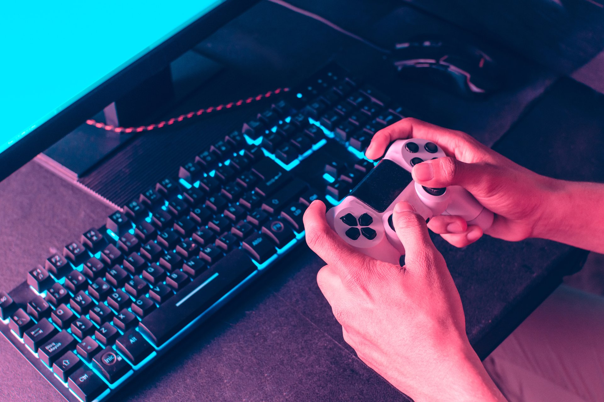 Jeux vidéo et médias : modération, support joueurs et tests externalisés 